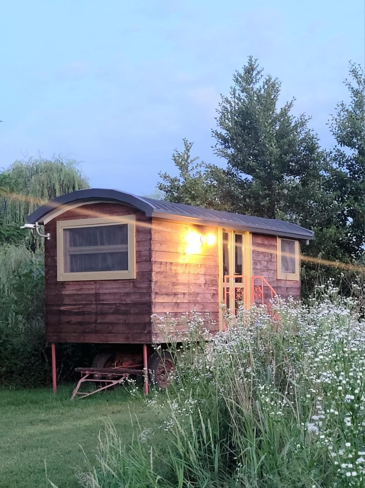 Casetta Sul Lago Albairate Exterior foto